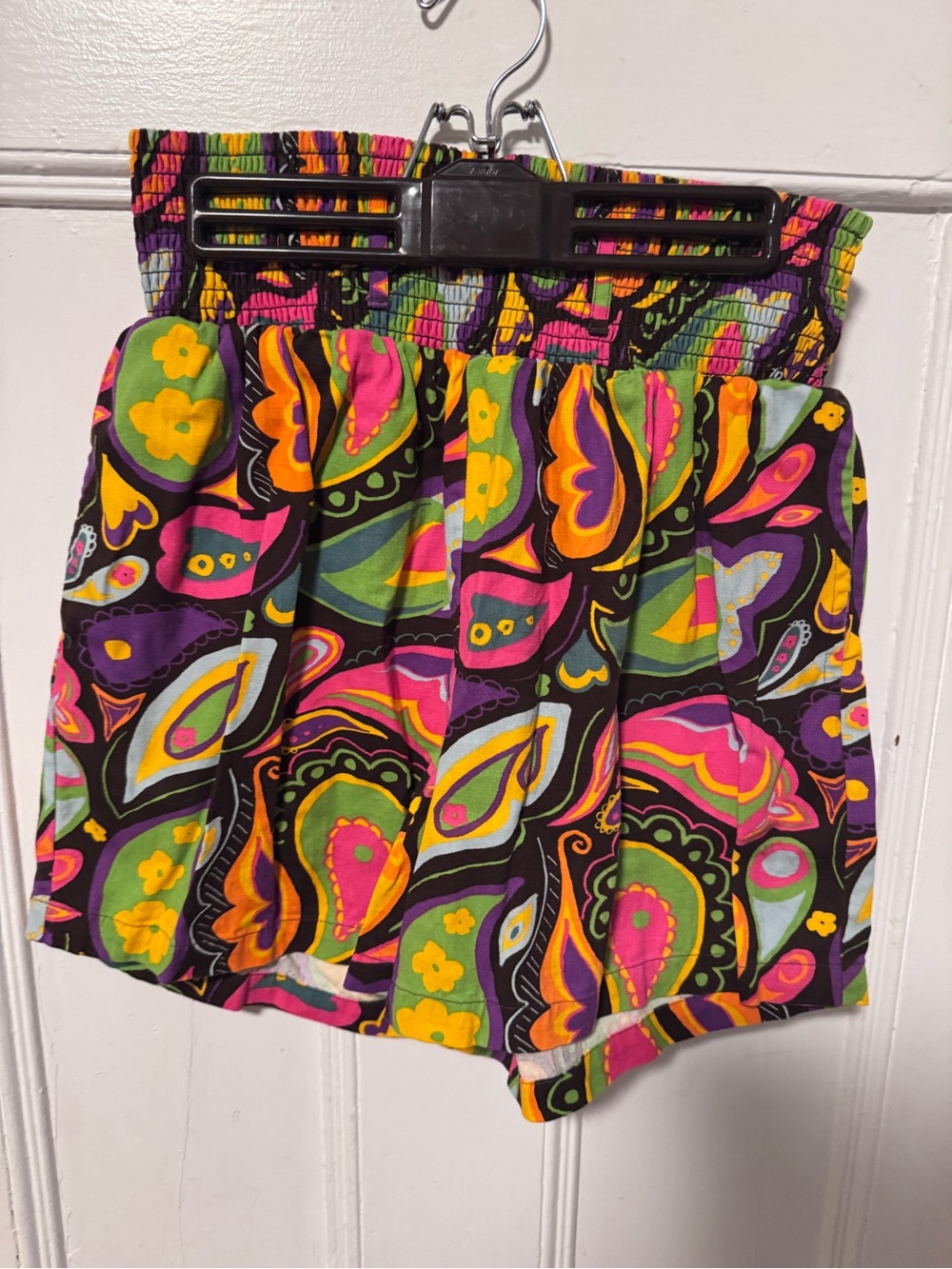 Bundle of *3* pairs of Lucy & Yak Adele shorts size L